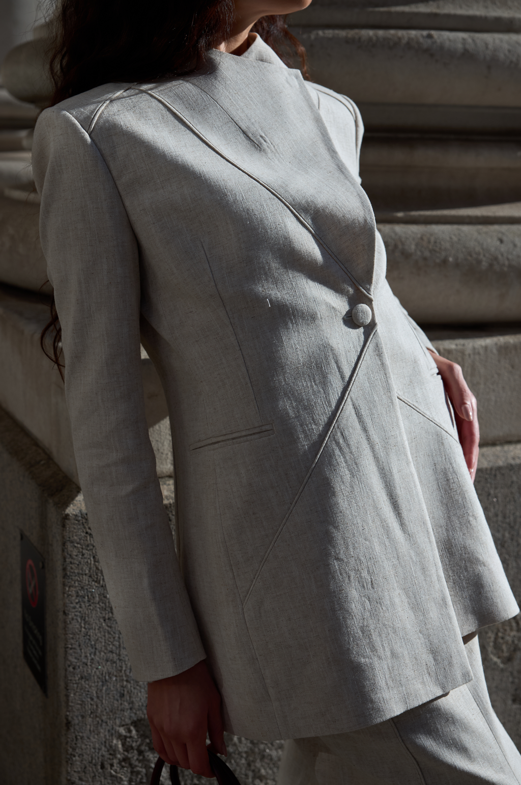 STRUCTURED TAILORED BLAZER SAND