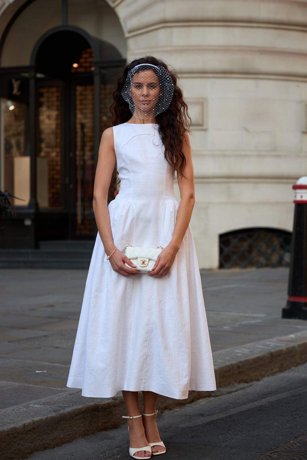 THE COSTWOOD LINEN DRESS WHITE